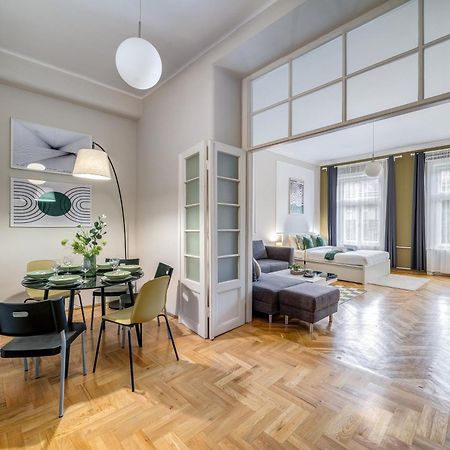 Jokai Hideaway Apartment Budapest Exterior photo